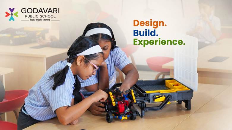 Robotics lab in Nashik at Godavari Public School